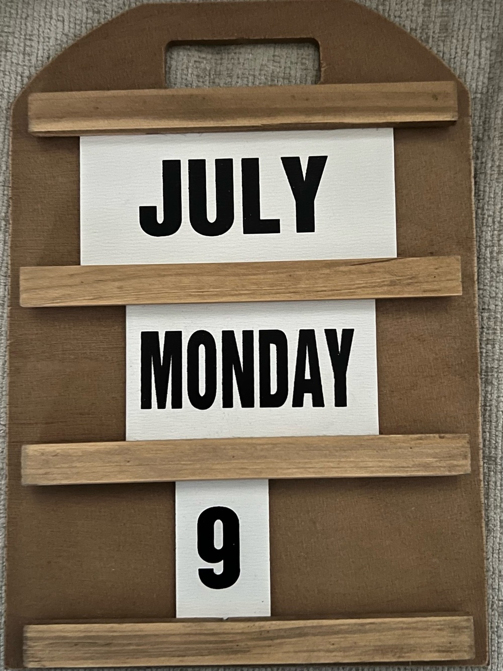 Wooden Perpetual Calendar Plaque with Inserted Date Tiles - White & Natural Wood